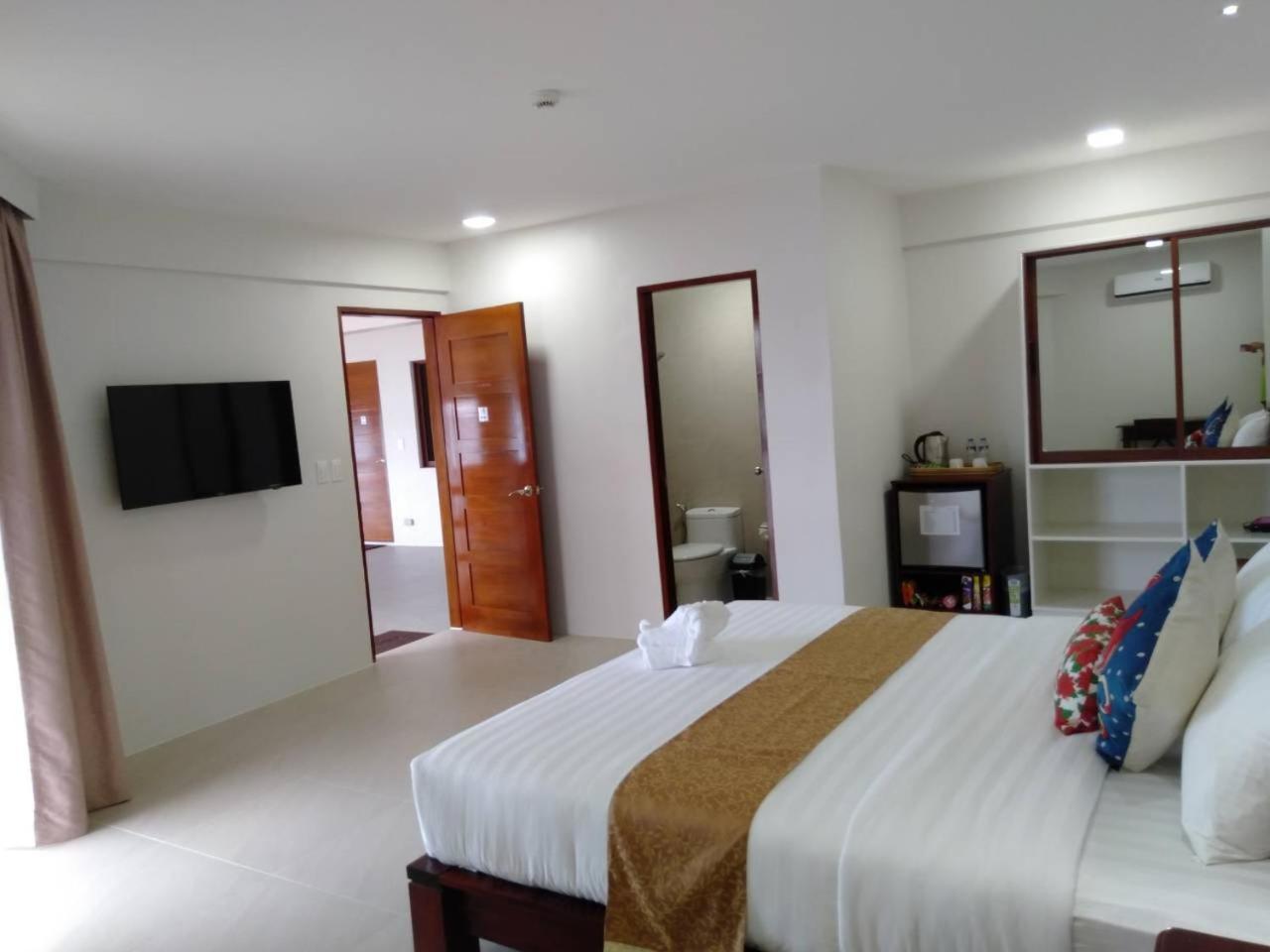 Nirvana Resort Пуэрто-Галера Экстерьер фото
