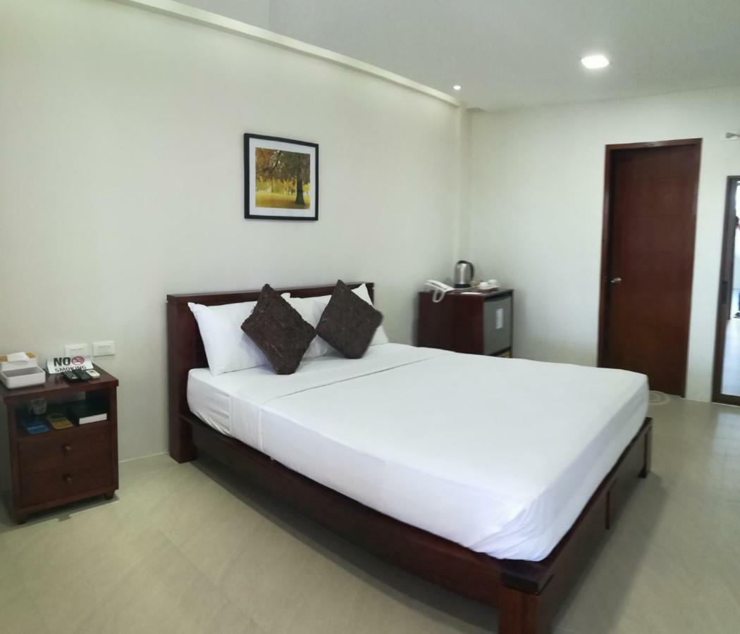Nirvana Resort Пуэрто-Галера Экстерьер фото