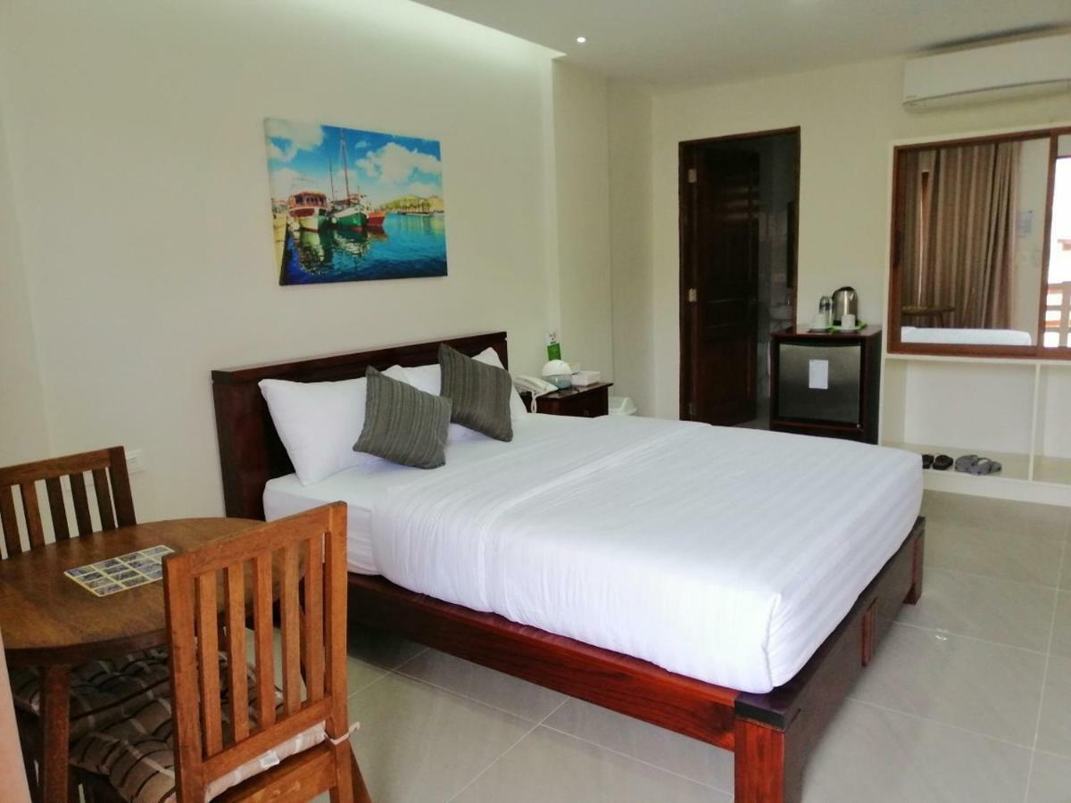 Nirvana Resort Пуэрто-Галера Экстерьер фото